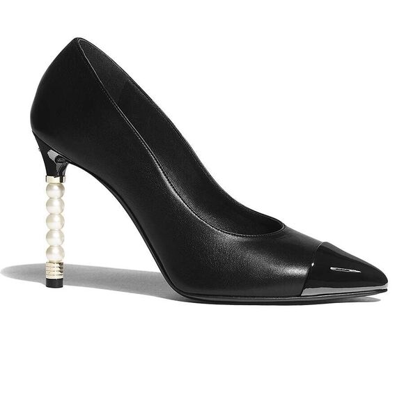Chanel Patent Cap-Toe Pearl Heel Pumps in Black Leather EU38 US 7-7.5 - Picture 11 of 11